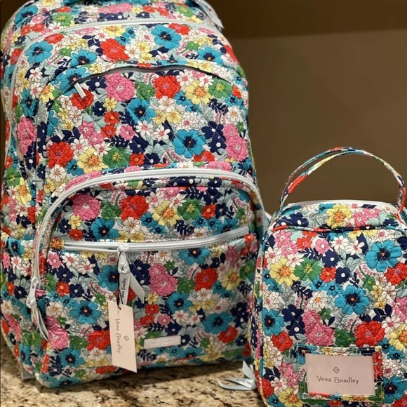Vera Bradley Handbags - VERA BRADLEY Essential Large Backpack Far Out Floral + Lunch Bag School Blue